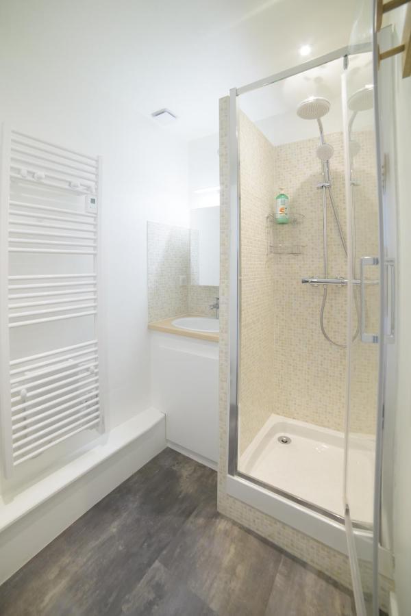 Le Mont Brenn Apartment Оксер Екстериор снимка