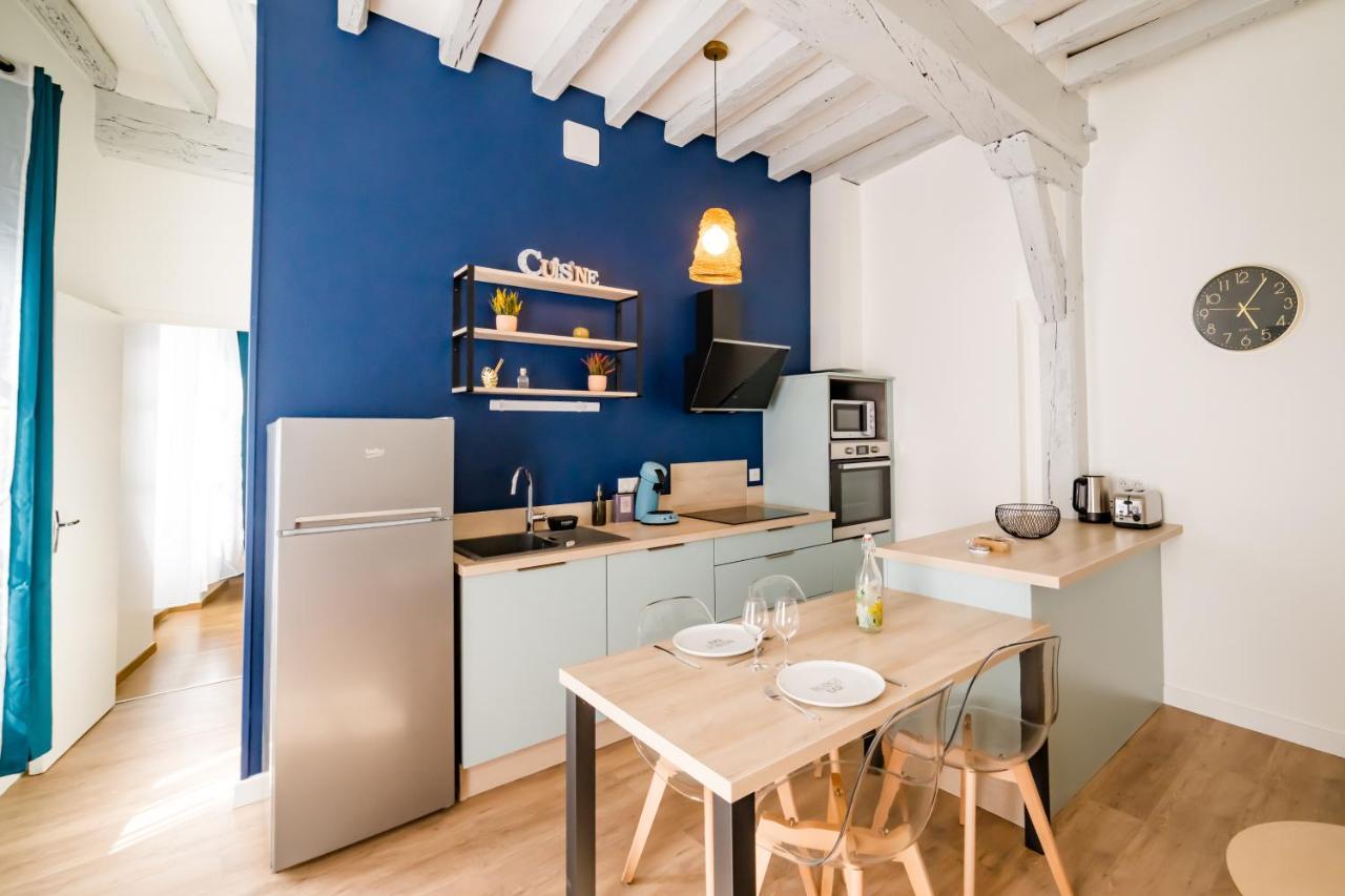 Le Mont Brenn Apartment Оксер Екстериор снимка